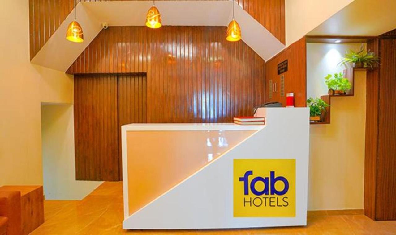 Fabexpress Colaba Grand Mumbai Exterior photo