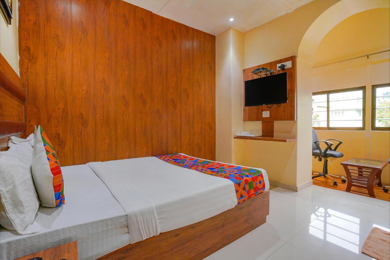 Fabexpress Colaba Grand Mumbai Exterior photo